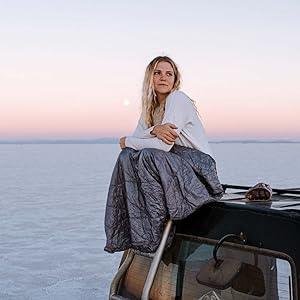 girl with packable layover blanket  